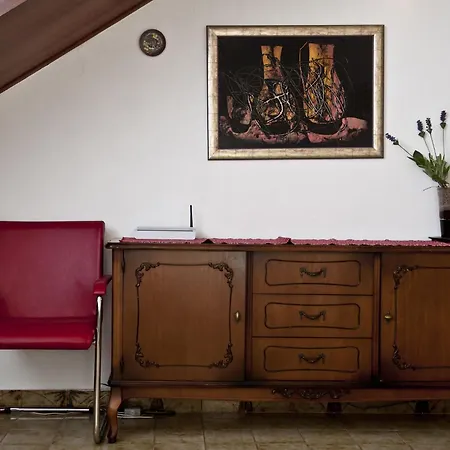 Ingrid - Four Bedroom With Pool *