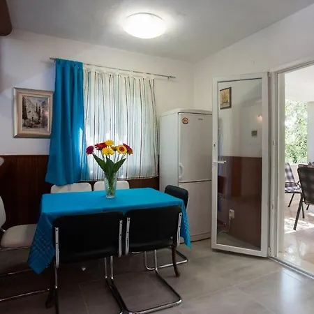 Ingrid - Four Bedroom With Pool