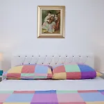 Ingrid - Four Bedroom With Pool * Trogir